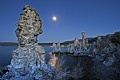 Gerry Limjuco: Moonrise in Mono Lake (8 seconds)